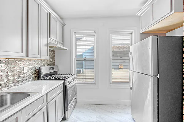 Rented by Douglas Elliman | media 5