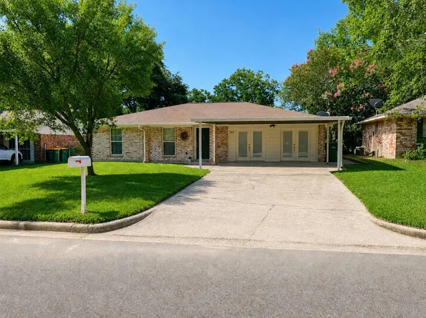 707 Hildred Ave, Conroe, TX 77303
