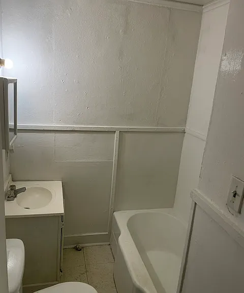 112 Vernon St — Photo 4