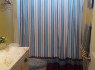 114 Crescent Ct, Fitzgerald, GA 31750