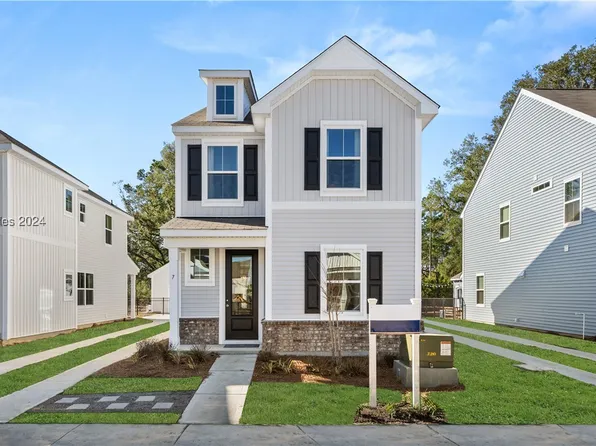 154 Standing Oaks Dr, Okatie, SC 29909