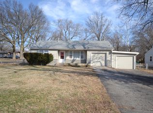 637 W Crestview St, Springfield, MO 65807