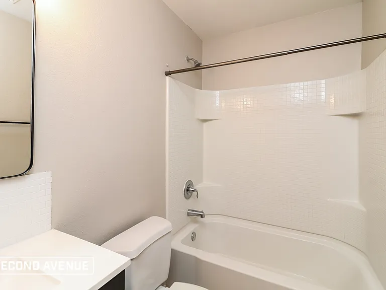 8660 Boswell Meadows Dr — Photo 17