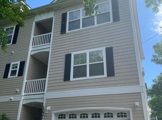 1221 Parks Ave, Virginia Beach, VA 23451