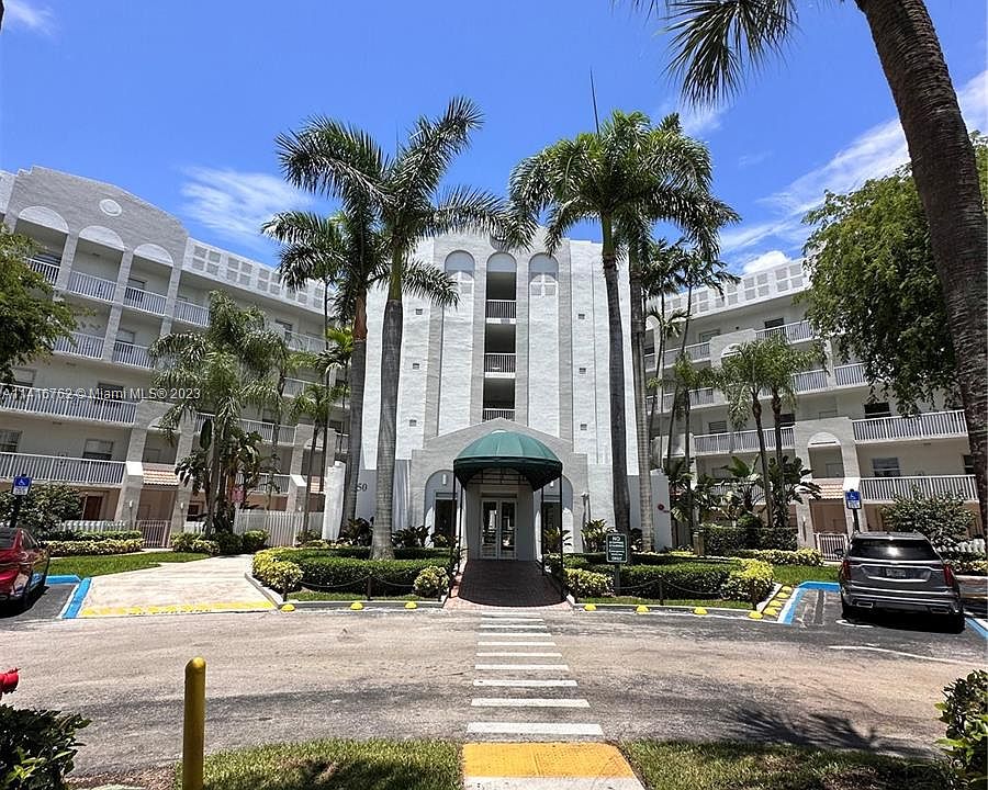 10750 NW 66th St Miami, FL, 33178 - Apartments for Rent | Zillow