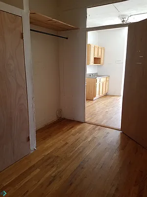 Rented by EXR | media 42