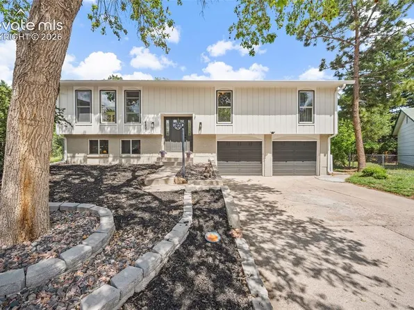 4821 Ranch Dr, Colorado Springs, CO 80918