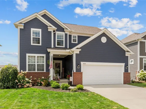 8636 Tahoe Dr, Macedonia, OH 44056