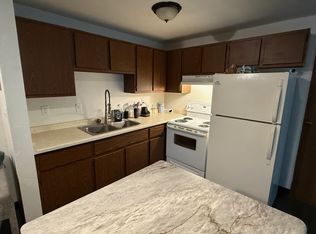 2732 Humboldt Rd #14, Green Bay, WI 54311