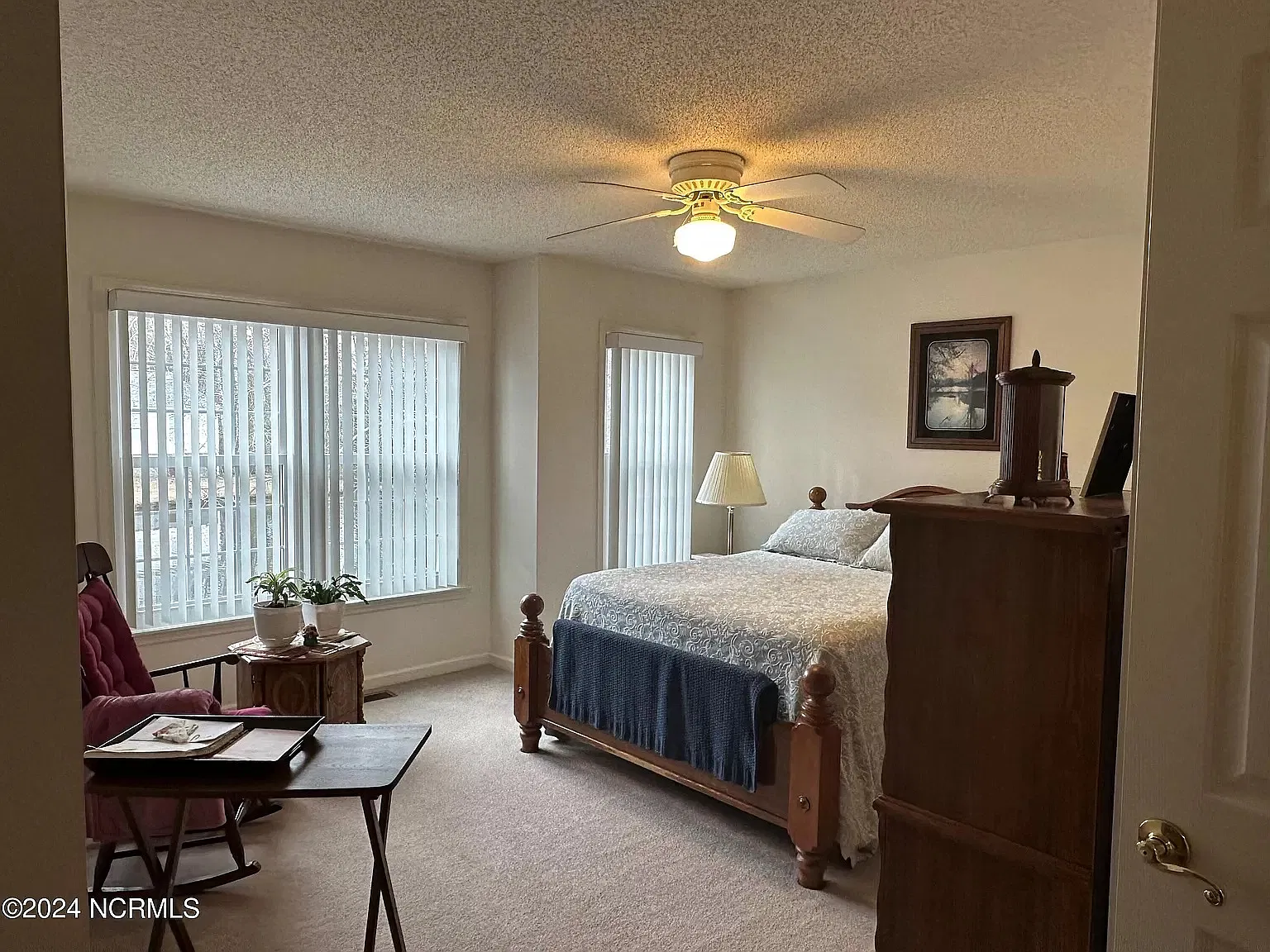 3 bed, 1640 sqft, $1,950 — Photo 4