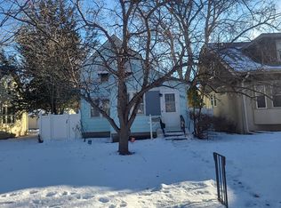 3237 30th Ave S, Minneapolis, MN 55406