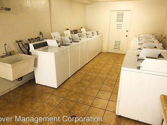 3rd image of 9345 Cedar St #205