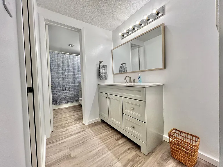 4330 Falmouth Dr #204 — Photo 11