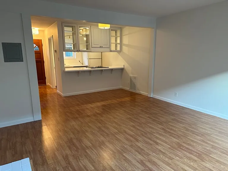 19 Pixley Ave — Photo 11