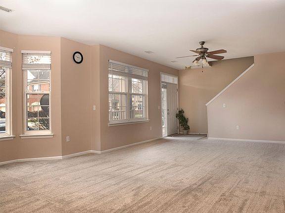 3rd image of 4028 Elizabeth Ave #179