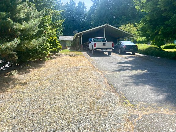 2nd image of 410 58th St SE #A