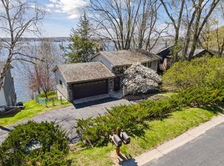 6501 Bay Ridge Rd, Mound, MN 55364