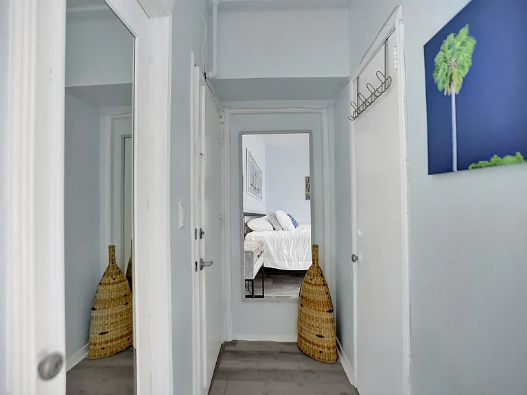 255 W 24th St #207 — Photo 10