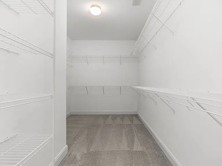 122 Pembury Way — Photo 27
