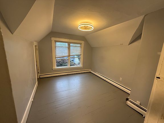 2nd image of 2 Rodney St #3