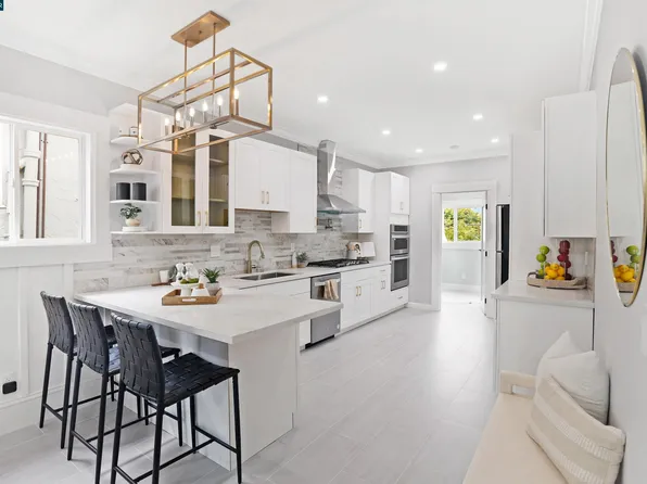 1169 61st St, Oakland, CA 94608