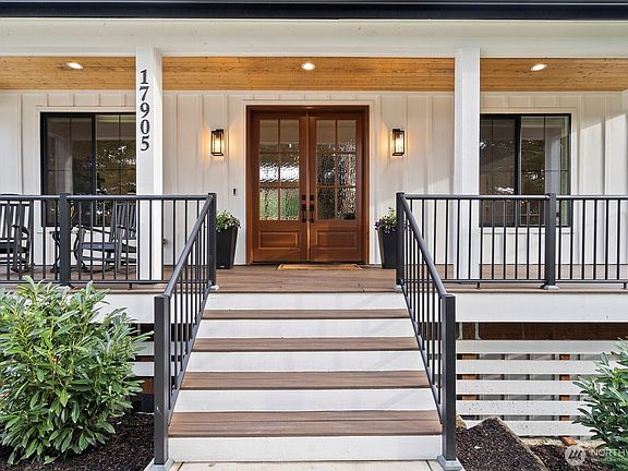 3rd image of 17905 28th Street E