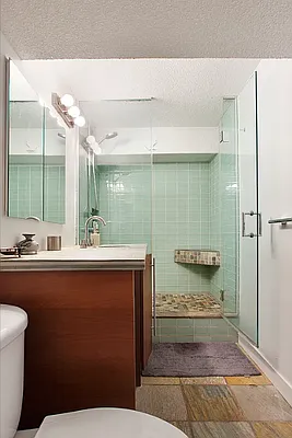 Rented by Compass | media 13