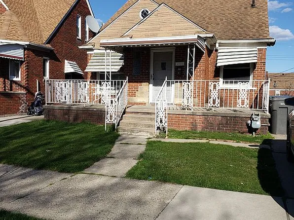 6860 Jonathon St, Dearborn, MI 48126