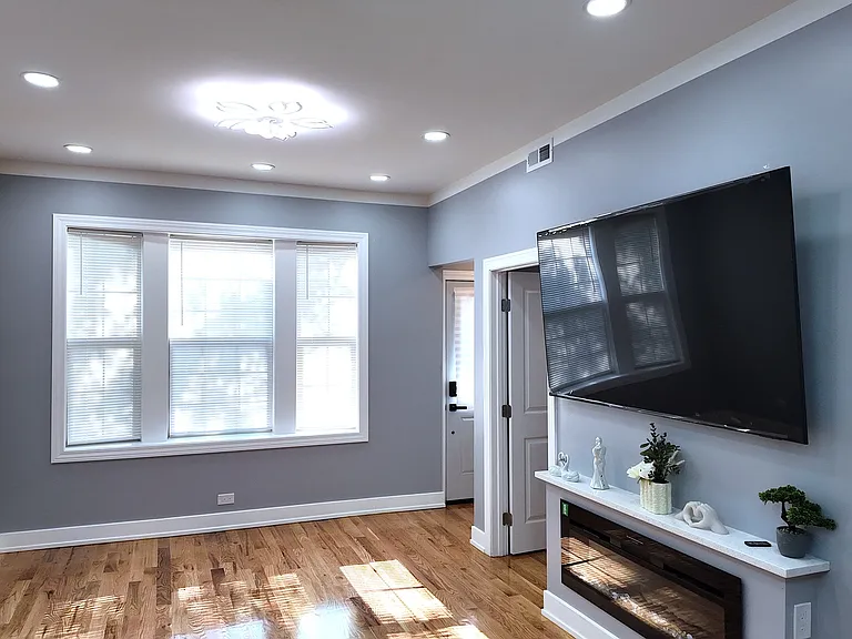2233 S Spaulding Ave #2 — Photo 4