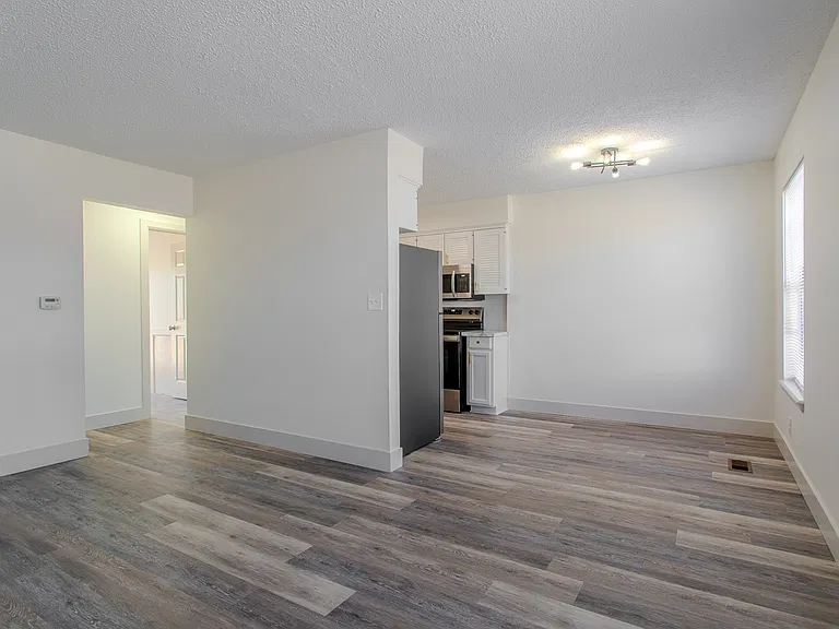 615 S Hayes St #4 — Photo 4