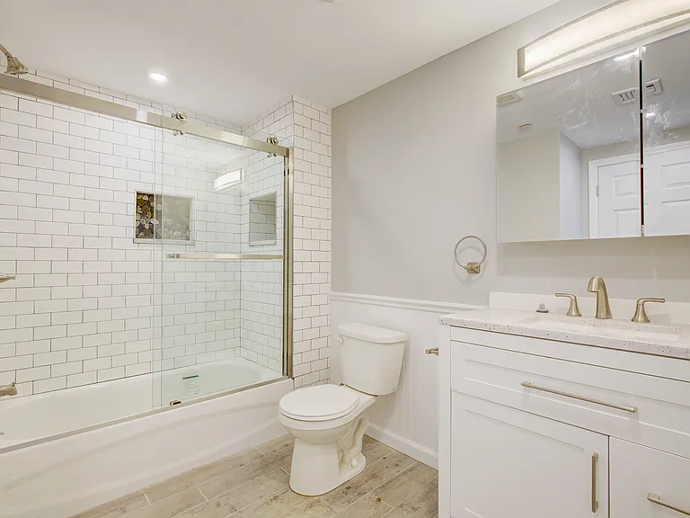 46 Kentucky St #1 — Photo 21