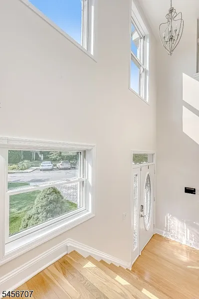 2 bed, 2.0 bath, $4,450 — Photo 4