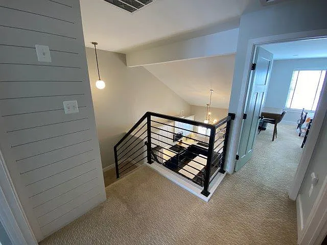 19106 Stonewood Ln #10 — Photo 5