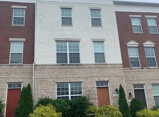 22704 Parkland Farms Ter, Ashburn, VA 20148