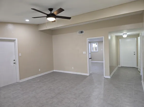 2003 Midplace Ave, Albany, GA 31705