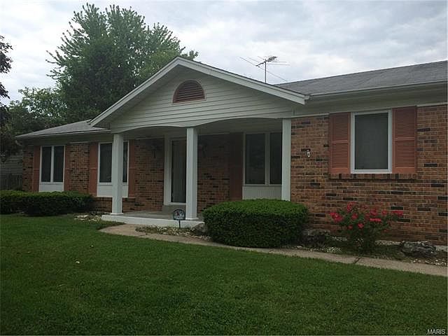 1st image of 1905 Fernwood Trail Dr