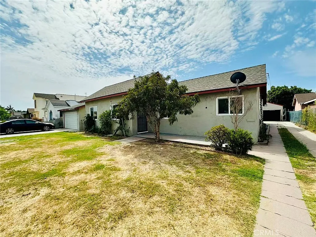 2 bed, 1124 sqft, $3,950 — Photo 3