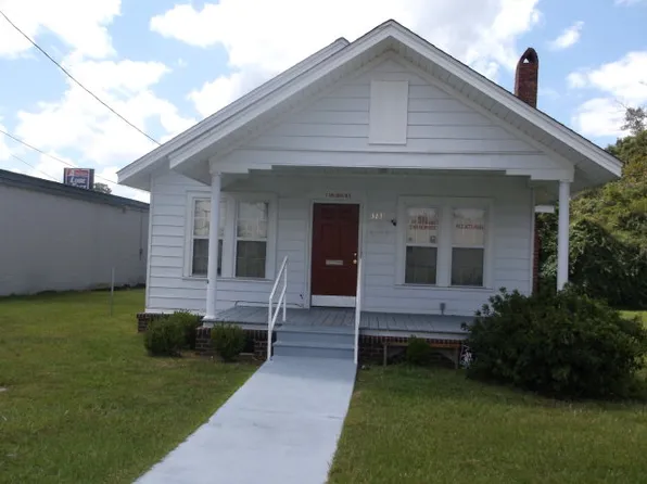 323 W Bay St, Jesup, GA 31545