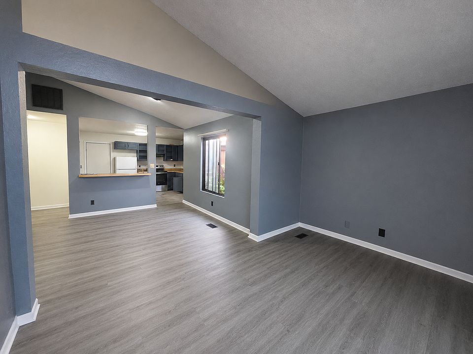 1st image of 4043 Gamay Ln