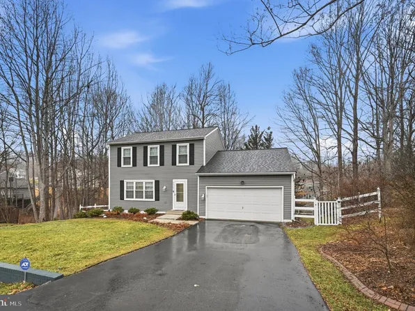 5905 Vista Ct, Fredericksburg, VA 22407