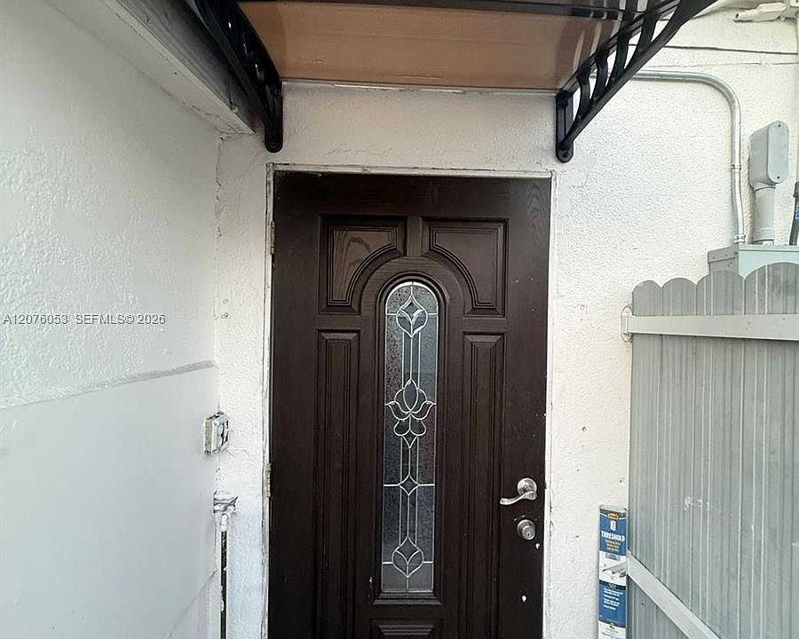 1st image of 500 E 54th St #B