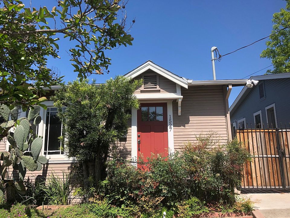 1st image of 1527 N Coronado St