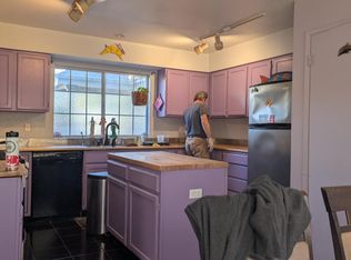 1028 Quinientos St, Santa Barbara, CA 93103