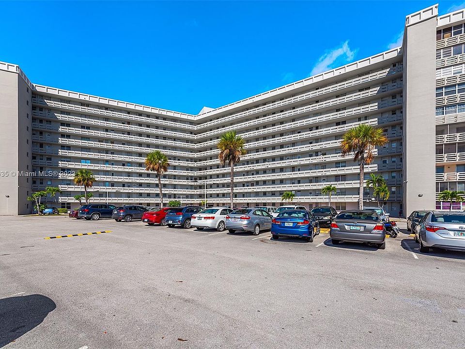 Fifth Moorings Condominiums 1401 NE Miami Gardens Dr Miami FL Zillow