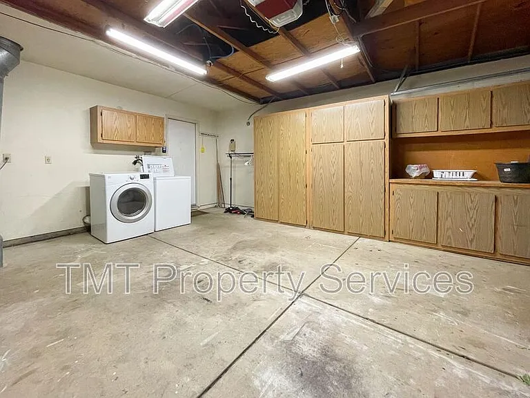8166 Morgan Hill Way — Photo 29
