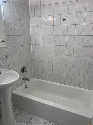 Rented by Greater Realty Management of NY LLC | media 4