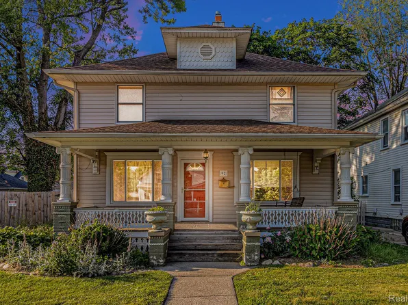 92 Gallup St, Mount Clemens, MI 48043