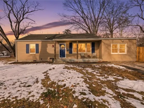 5920 W 71st St, Overland Park, KS 66204