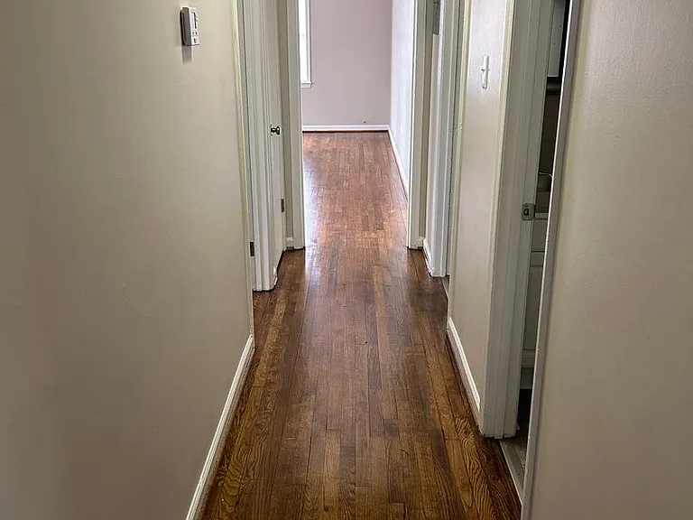 412 Kingston Ave — Photo 7