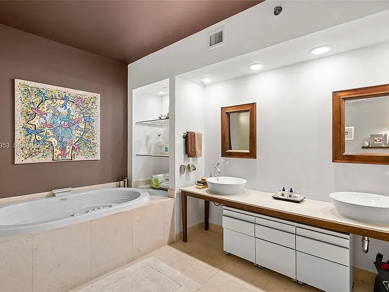 450 Alton Rd #704 — Photo 21